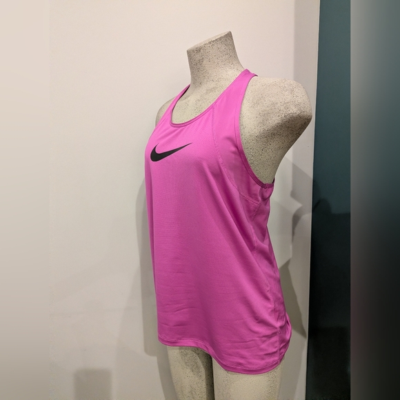 Nike Pro Dri-Fit athletic tank top in pink magenta. Nike swoosh logo. Size L - Picture 3 of 9
